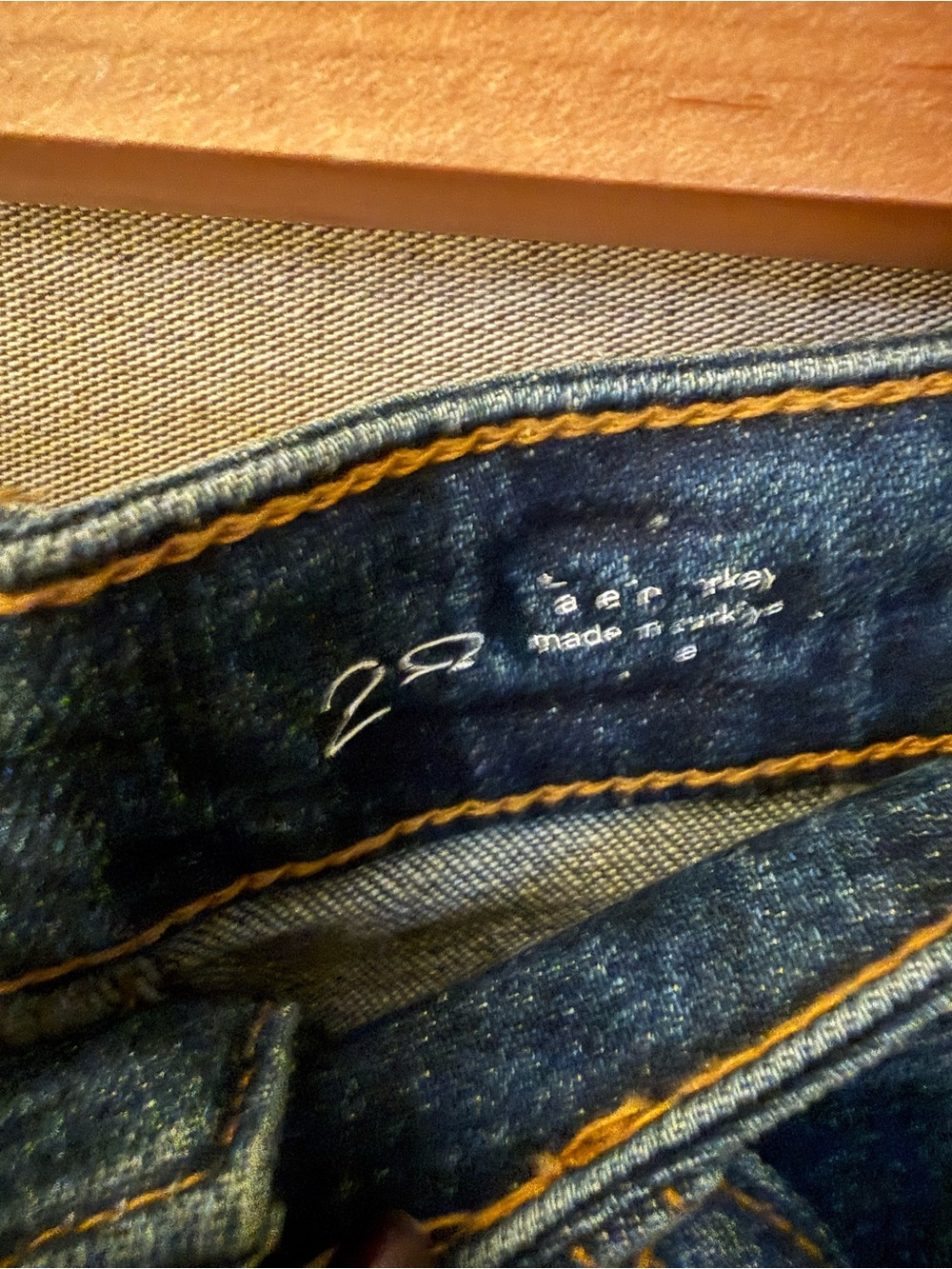 Pilcro (Anthropologie) Heritage Curve Mid-Rise Wide-Leg Jeans Washed Blue Denim - Picture 5 of 11